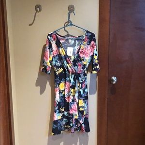 Gilli colorful, floral dress